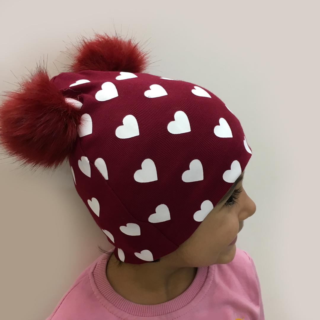 کلاه پوم دار طرح قلبی مناسب 2 تا 4سال